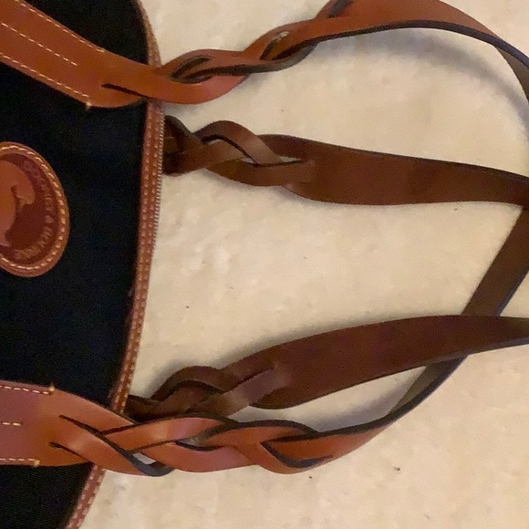 Dooney & Bourke handbag - Picture 9 of 11